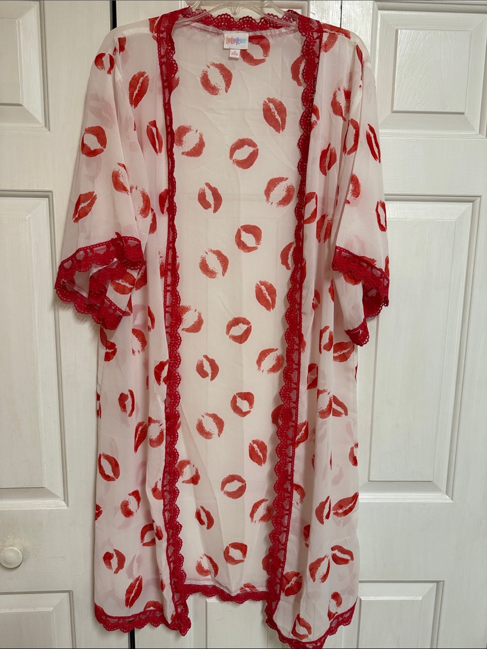 LuLaRoe Sheer Lip Print Red Trim Kimono